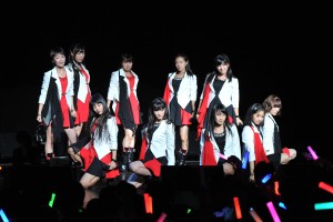 モーニング娘。誕生日イベント『18年目もいきまっしょい！』ライブの様子