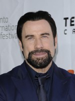ジョン・トラボルタ「大して気にしていない」、絶えない同性愛の噂について言及
