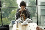 『ストレイヤーズ・クロニクル』　染谷将太は、最強のウィルスを体内に秘めた精神不安定な車椅子の男・学を演じる