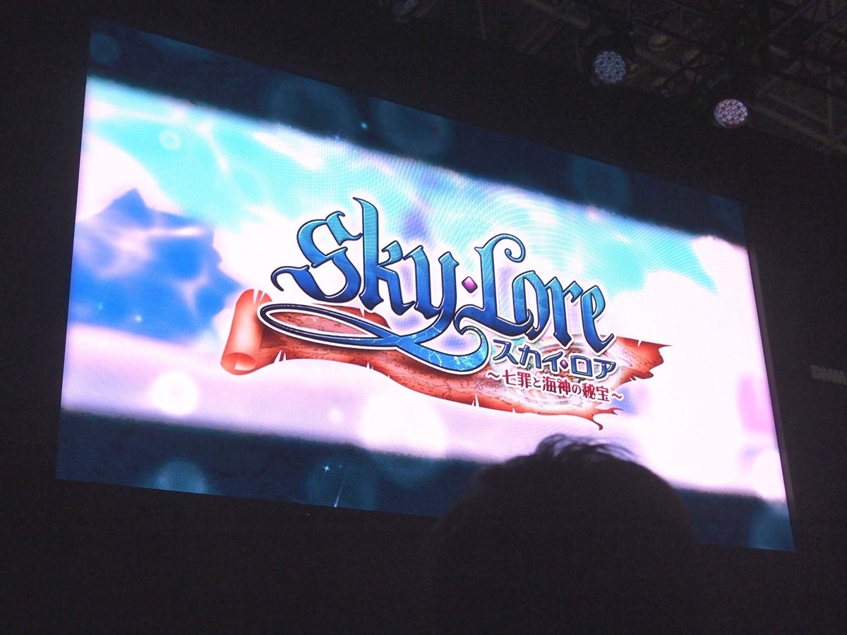 ＜TGS 2014＞新田恵海が歌声を披露！蒼井翔太と共にDMMブースに登場