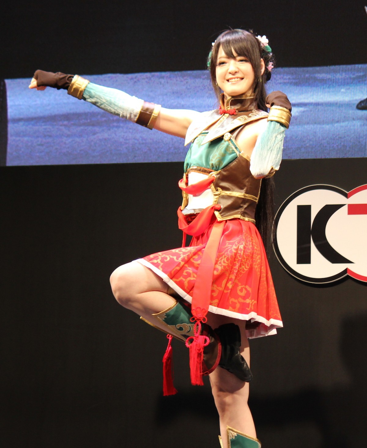 ＜TGS 2014＞コーエテクモのコスプレコンテスト開催！ 陳宮が優勝、マリーは露出度で魅了