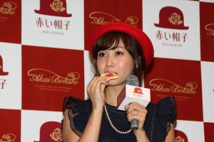 藤本美貴、「株式会社赤い帽子」社名変更および商品発表記者会見にて