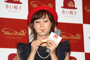 藤本美貴、「株式会社赤い帽子」社名変更および商品発表記者会見にて