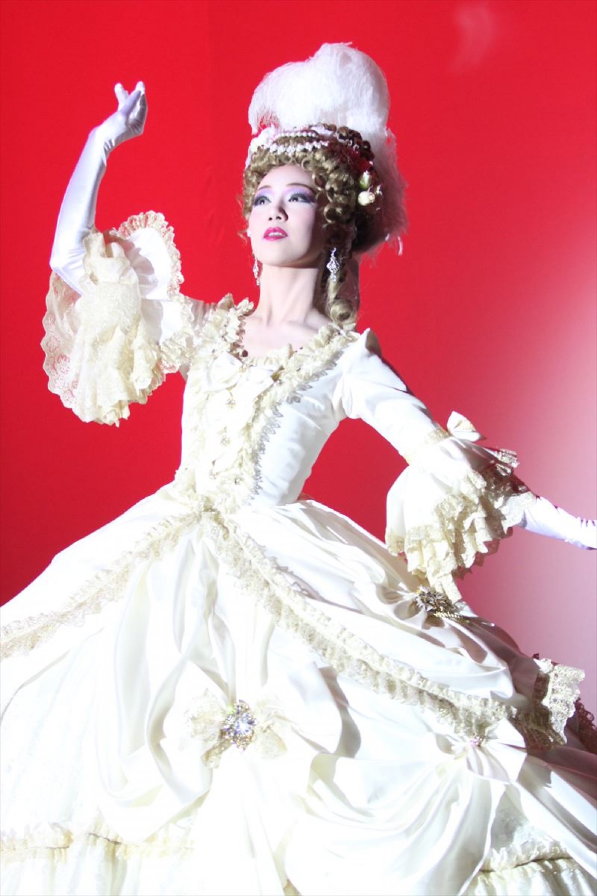 咲妃みゆ、ルパン演じる早霧せいなは「多くのファンの心を盗んでらっしゃいます！」