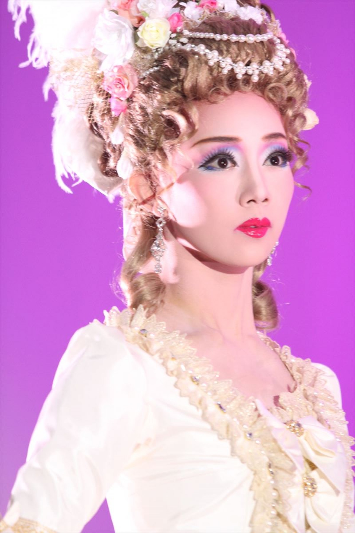 咲妃みゆ、ルパン演じる早霧せいなは「多くのファンの心を盗んでらっしゃいます！」