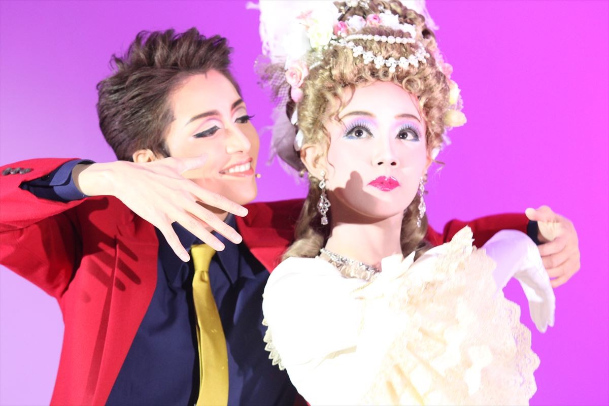 咲妃みゆ、ルパン演じる早霧せいなは「多くのファンの心を盗んでらっしゃいます！」