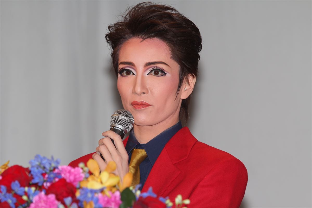 咲妃みゆ、ルパン演じる早霧せいなは「多くのファンの心を盗んでらっしゃいます！」