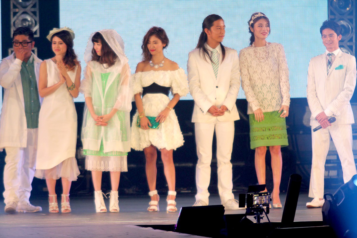 『テラスハウス』歴代メンバー20人が集結！「みんなに出会えたことは一生の宝物」＜GirlsAward 2014秋冬＞