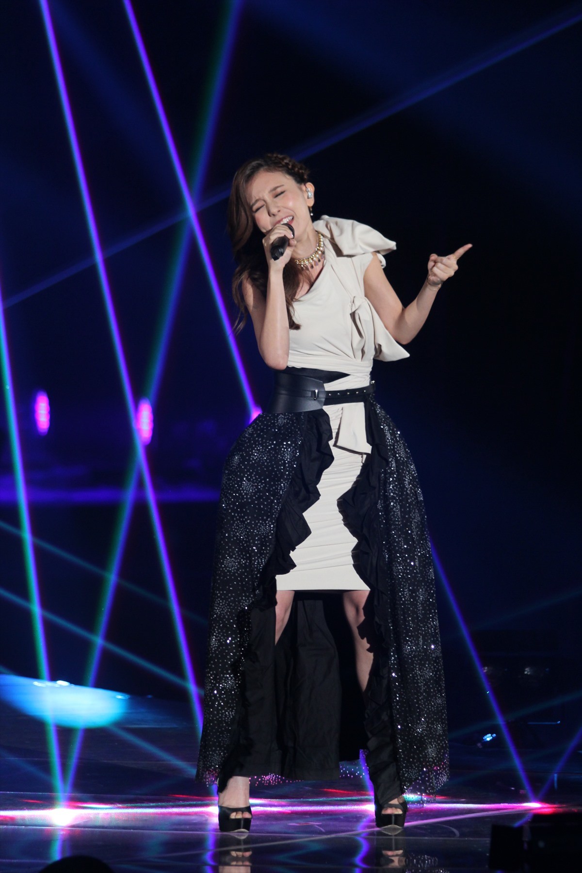 May J.、大トリを飾る！『GirlsAward 2014 AUTUMN／WINTER』閉幕＜GirlsAward 2014秋冬＞