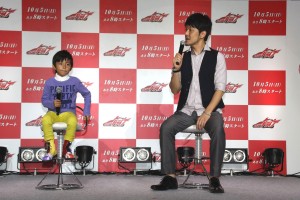 加藤憲史郎、土田晃之、仮面ライダードライブ最速体感イベントにて