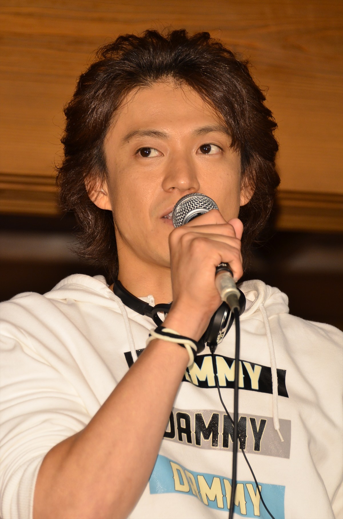 小栗旬、家ではおむつの取り替えも!?　生まれたばかりの第一子に「滅茶苦茶可愛い」