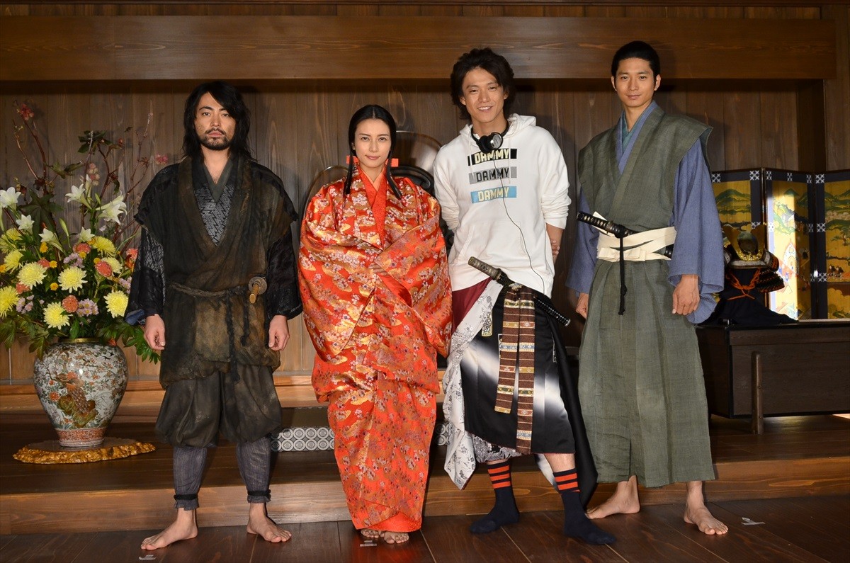 小栗旬、家ではおむつの取り替えも!?　生まれたばかりの第一子に「滅茶苦茶可愛い」