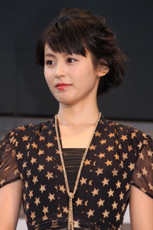 「キットカットのオトナの日」制定記念！ショートフィルムPRイベントに出席した本仮屋ユイカ