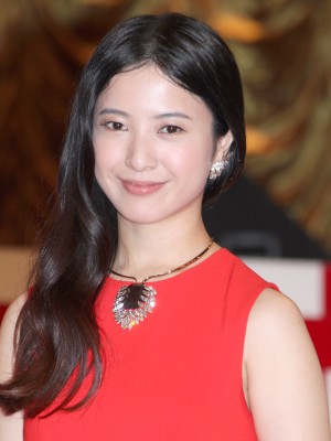 吉高由里子、「第65回紅白歌合戦」司会者発表会見にて