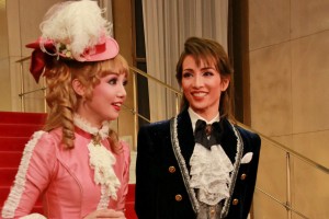 咲妃みゆ、早霧せいな、宝塚歌劇団雪組『伯爵令嬢‐ジュ・テーム、きみを愛さずにはいられない‐』囲み取材にて