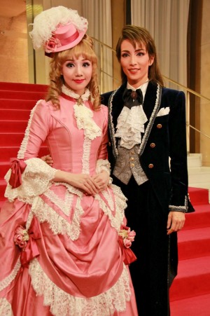咲妃みゆ、早霧せいな、宝塚歌劇団雪組『伯爵令嬢‐ジュ・テーム、きみを愛さずにはいられない‐』囲み取材にて
