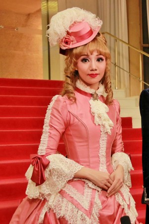 咲妃みゆ、宝塚歌劇団雪組『伯爵令嬢‐ジュ・テーム、きみを愛さずにはいられない‐』囲み取材にて