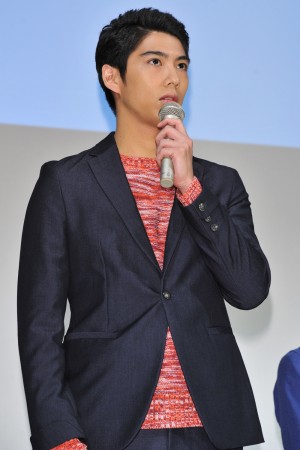 賀来賢人、『Nのために』制作発表にて