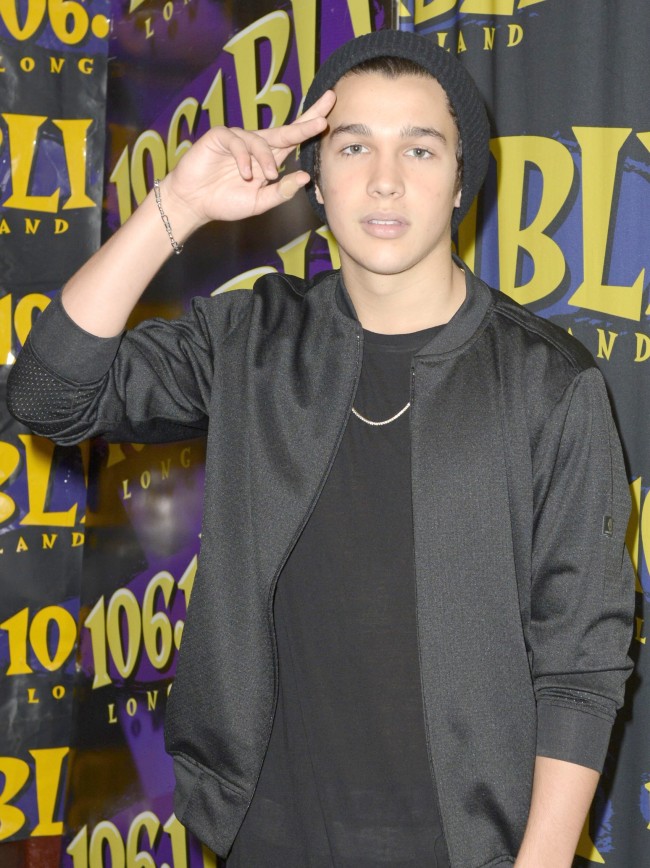 Austin Mahone　オースティン・マホーン