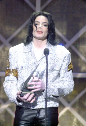 マイケル・ジャクソン（2002年 Merit awardにて）