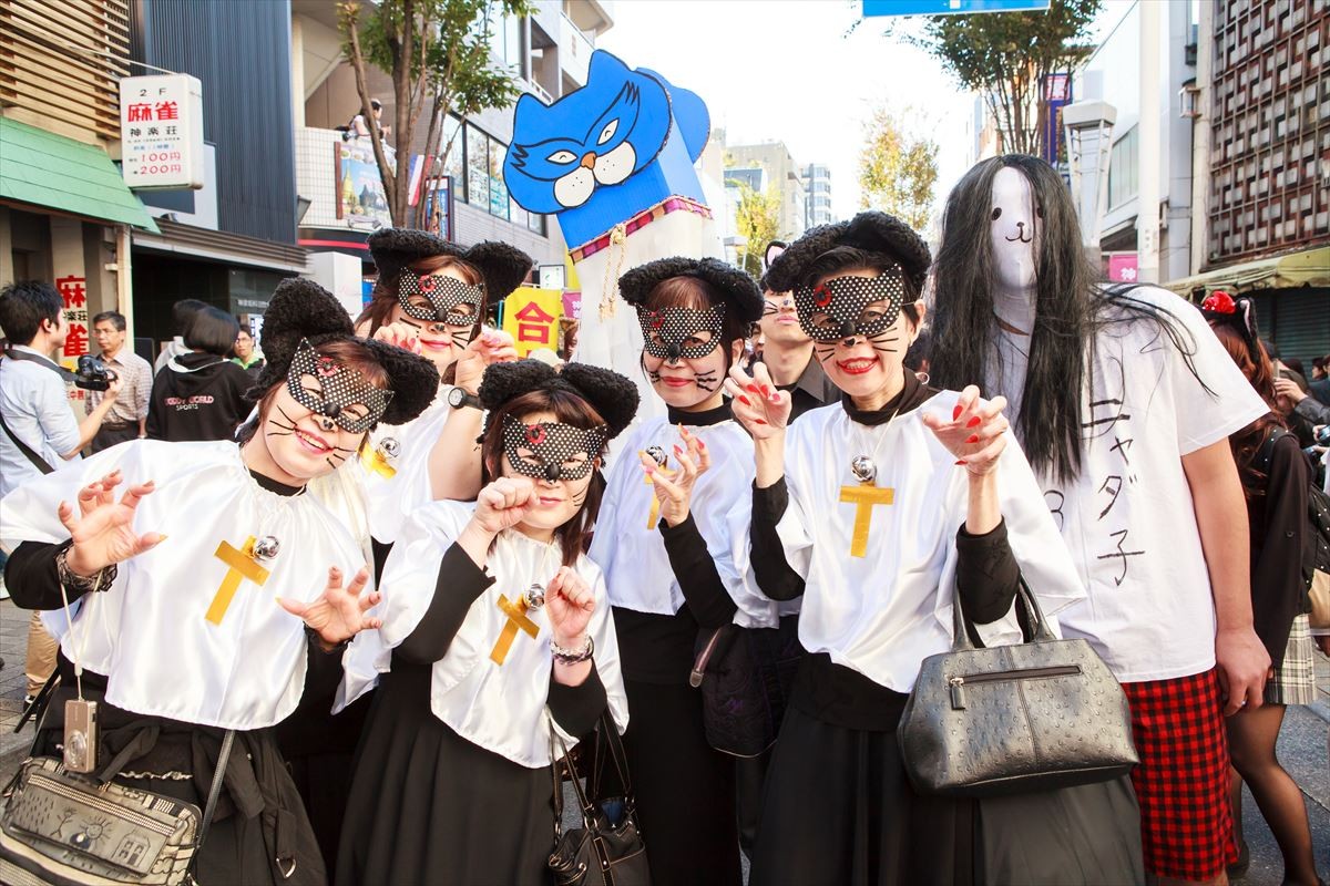 “猫版”ハロウィンパレードが神楽坂で開催！　猫の仮装なら誰でも参加OK