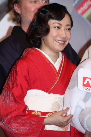 菅野美穂、『ベイマックス』製作スタッフ来日記者会見＆日本語版声優登壇イベントにて