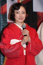 菅野美穂、『ベイマックス』製作スタッフ来日記者会見＆日本語版声優登壇イベントにて