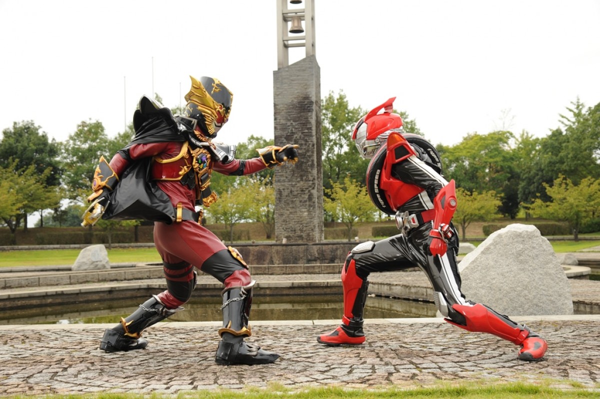 『仮面ライダードライブ』にピース綾部が出演！　怪盗“仮面ライダールパン”として登場