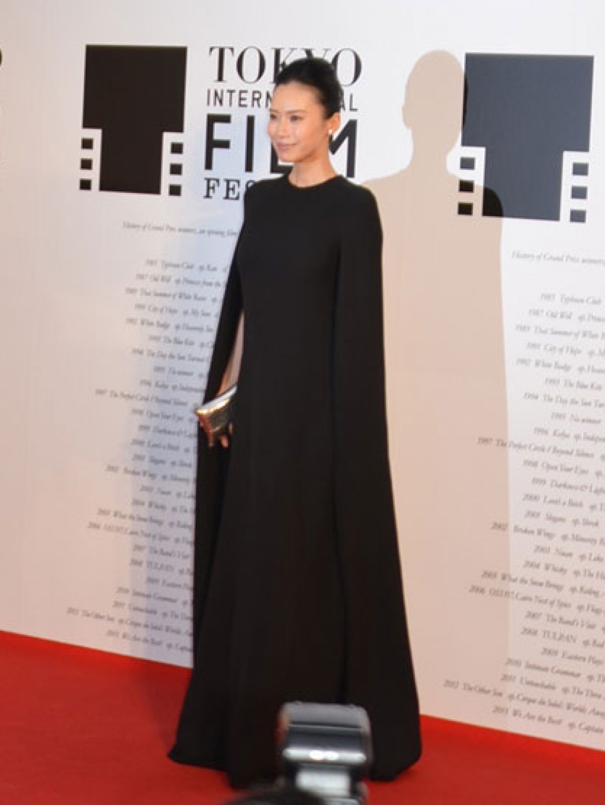 ＜TIFF2014＞中谷美紀「映画ファンが多いことを実感」黒のドレス姿で会場を魅了
