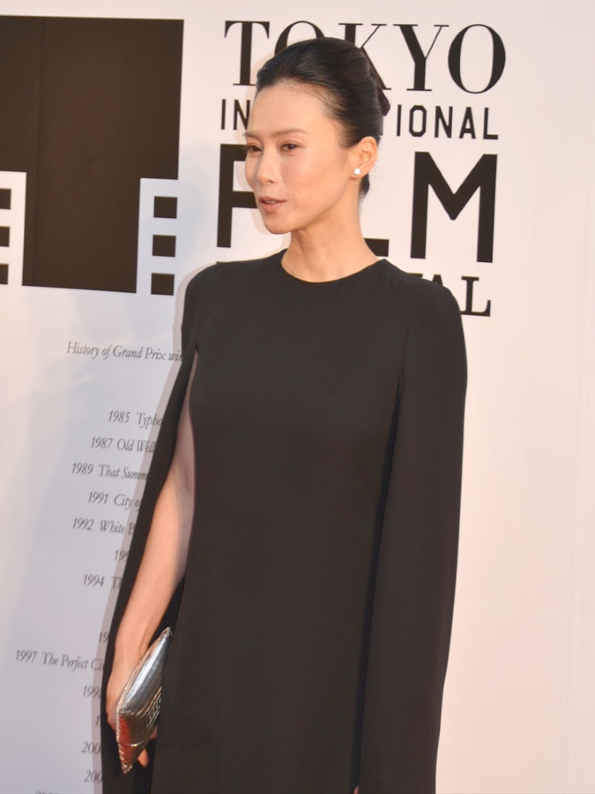 ＜TIFF2014＞中谷美紀「映画ファンが多いことを実感」黒のドレス姿で会場を魅了