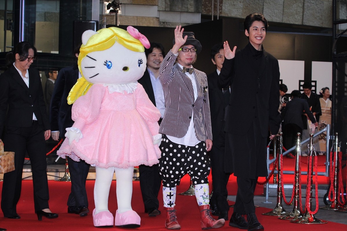 ＜フォト特集＞「第27回東京国際映画祭」オープニング＆レッドカーペット