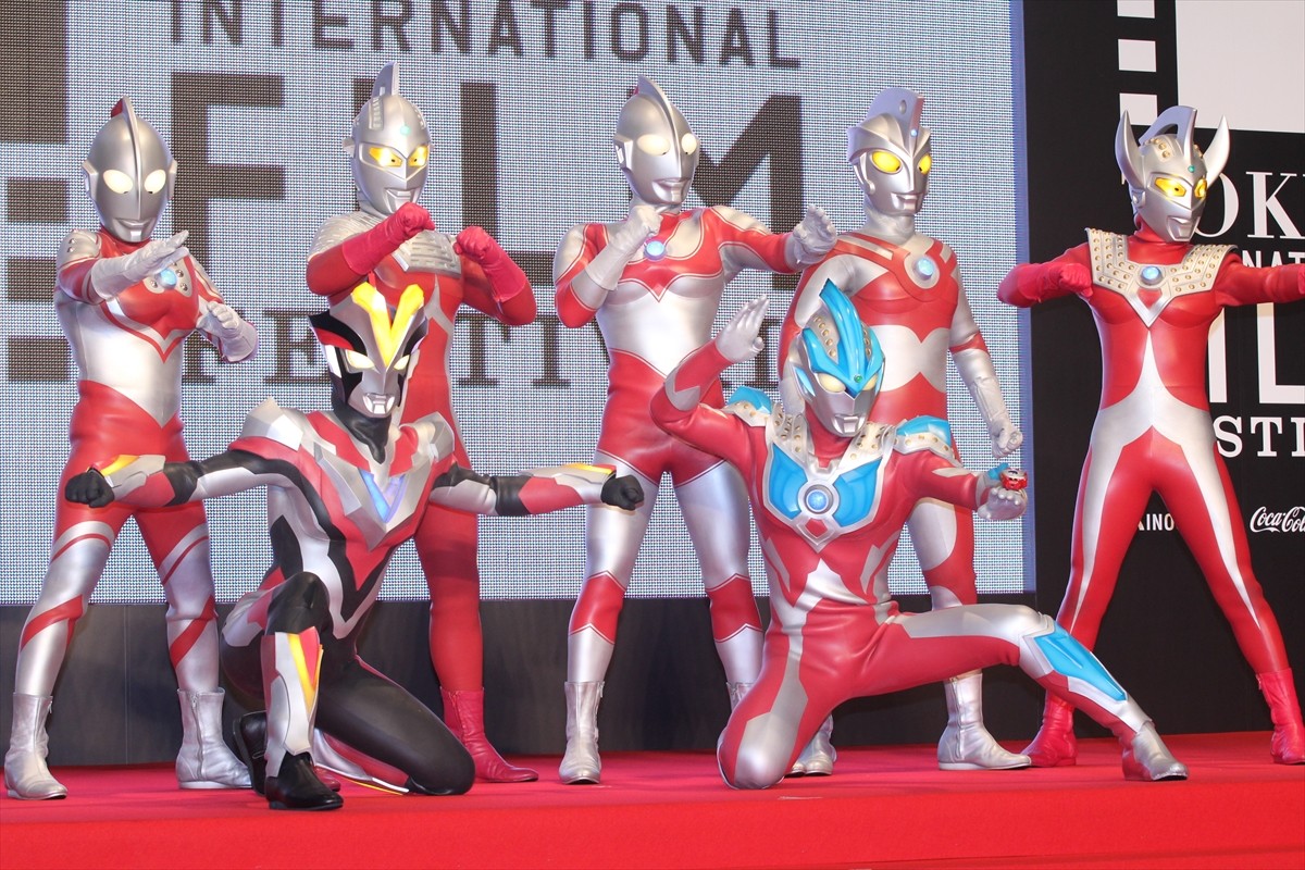 ウルトラマン