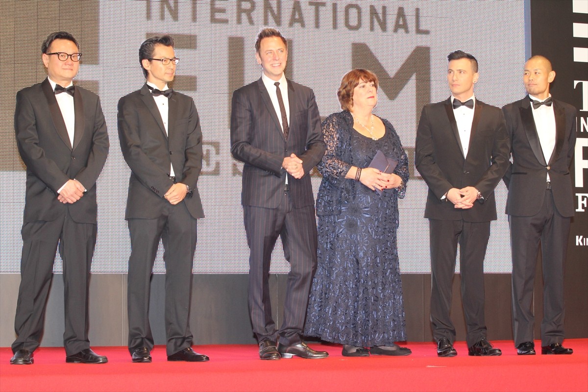 ＜フォト特集＞「第27回東京国際映画祭」オープニング＆レッドカーペット