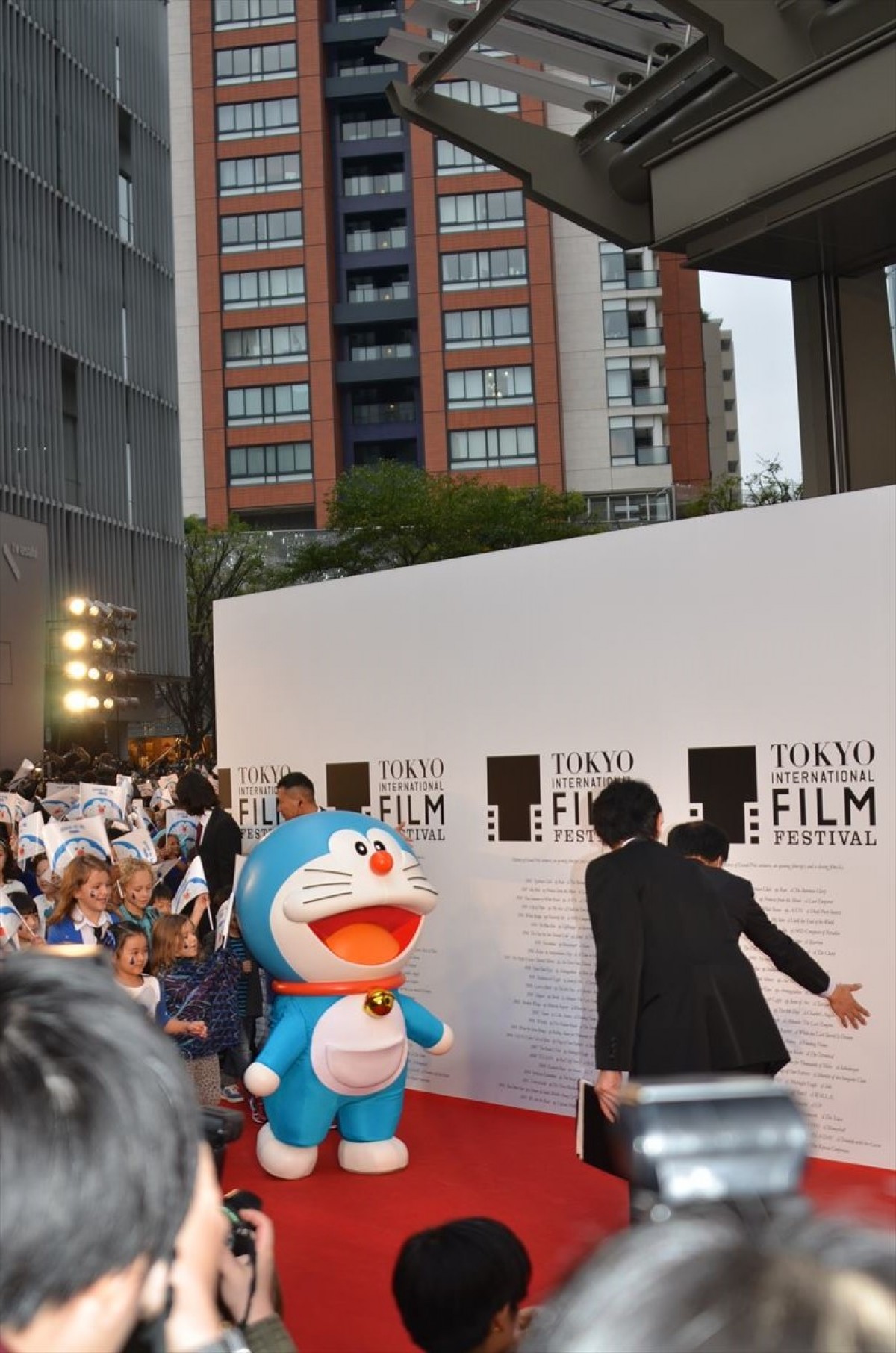 ＜フォト特集＞「第27回東京国際映画祭」オープニング＆レッドカーペット