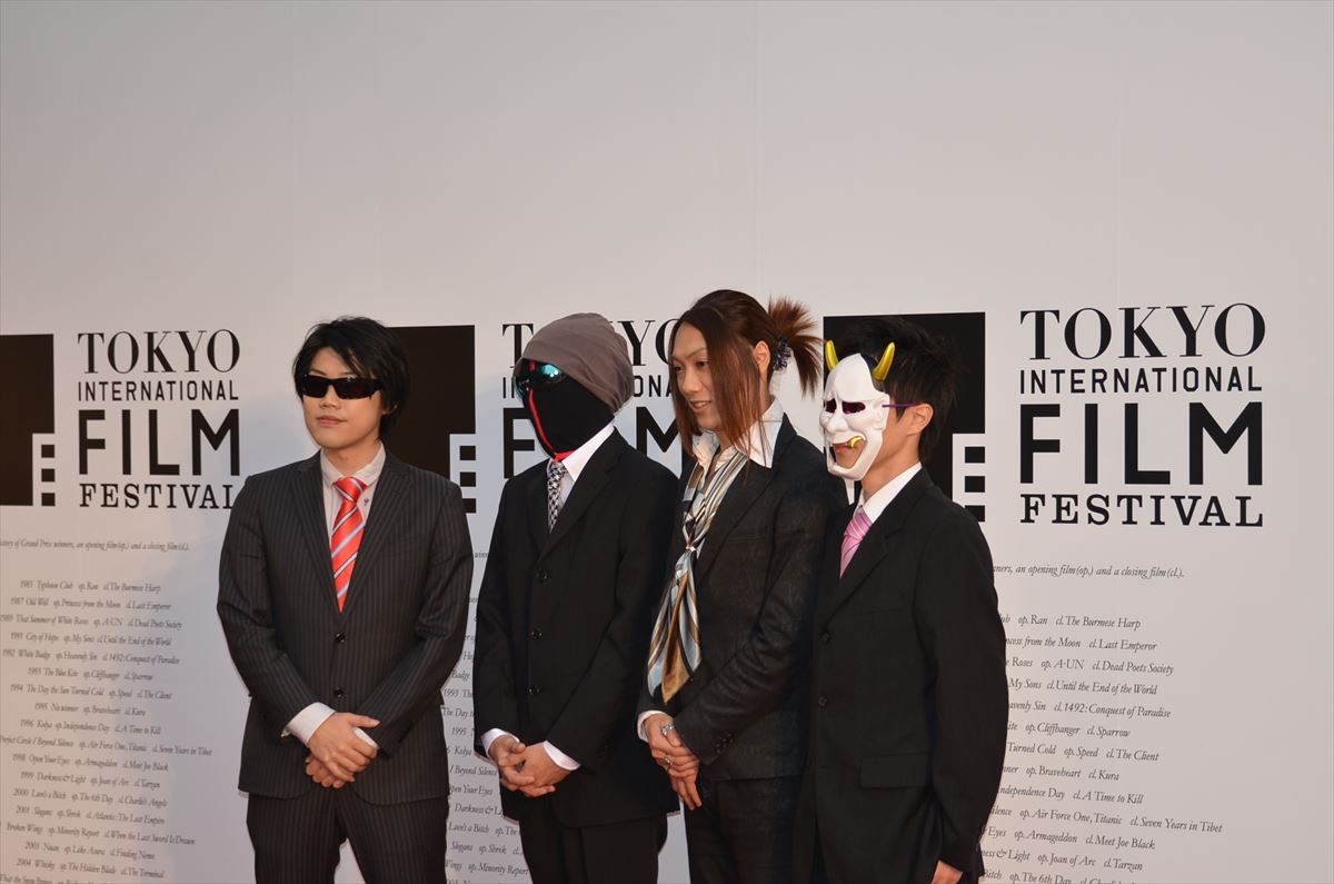 ＜フォト特集＞「第27回東京国際映画祭」オープニング＆レッドカーペット