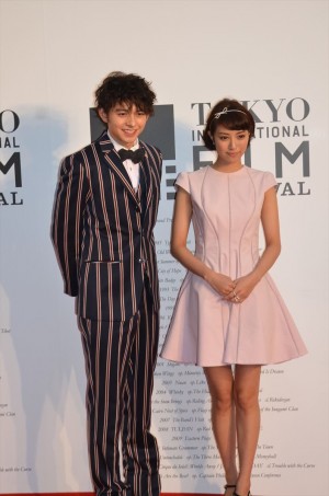 ハリー杉山、岡本あずさ（フォトコール）