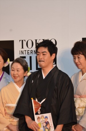 『滝を見にいく』（フォトコール）