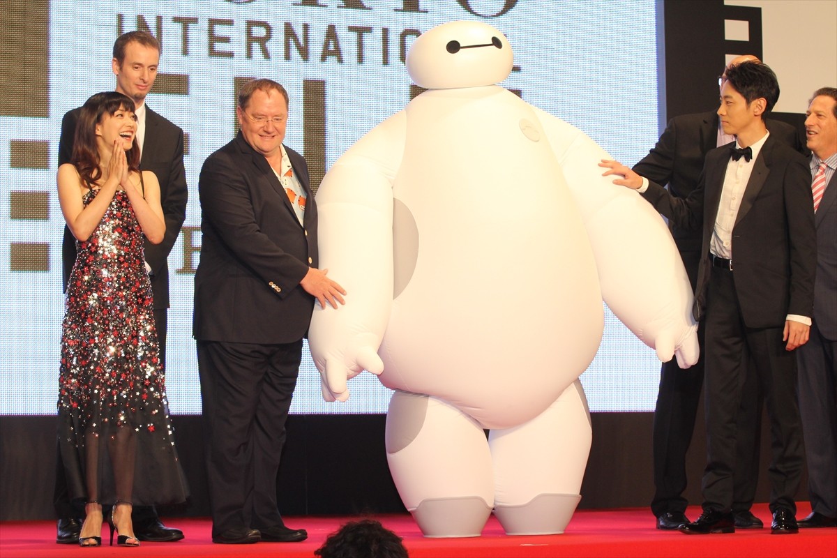 ＜フォト特集＞「第27回東京国際映画祭」オープニング＆レッドカーペット