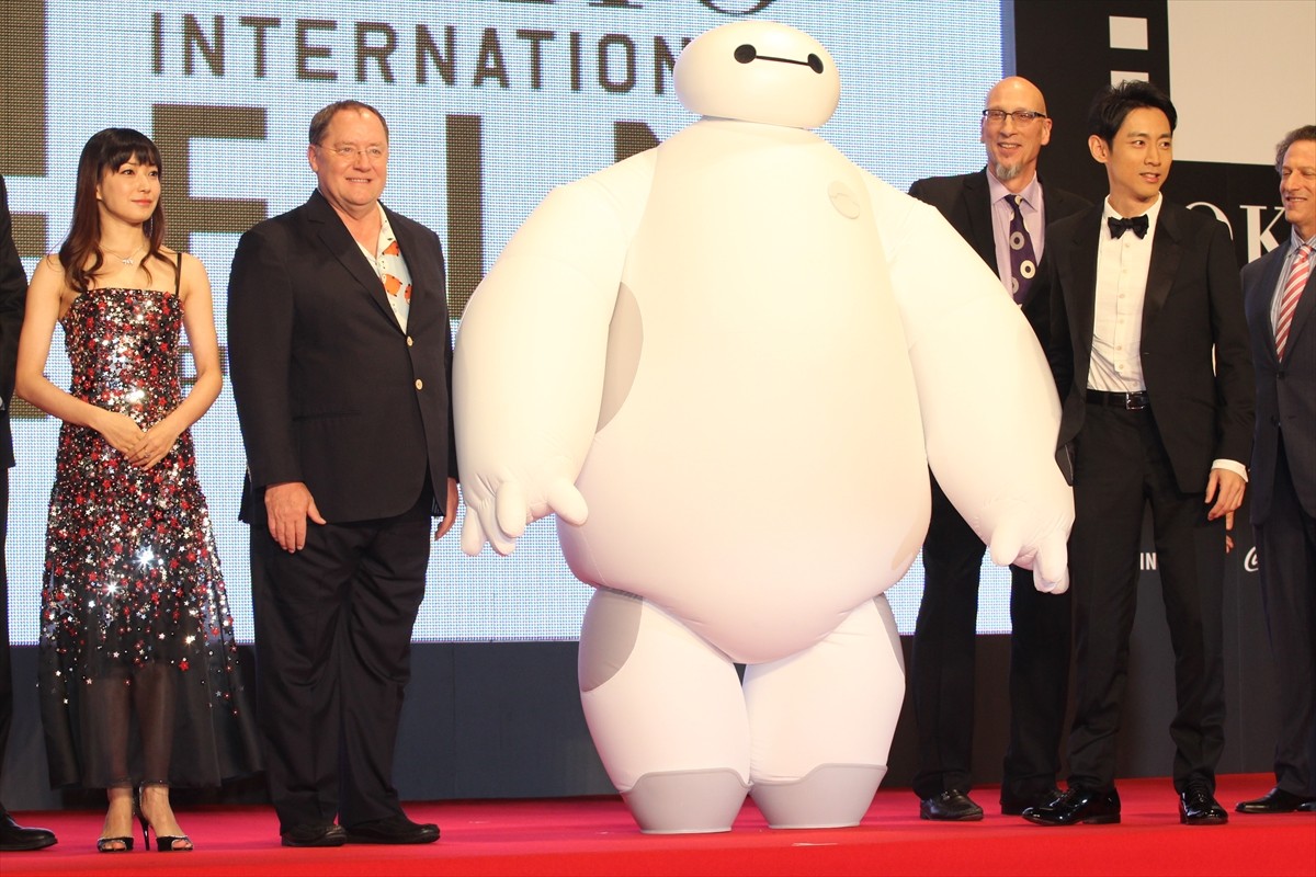 ＜フォト特集＞「第27回東京国際映画祭」オープニング＆レッドカーペット