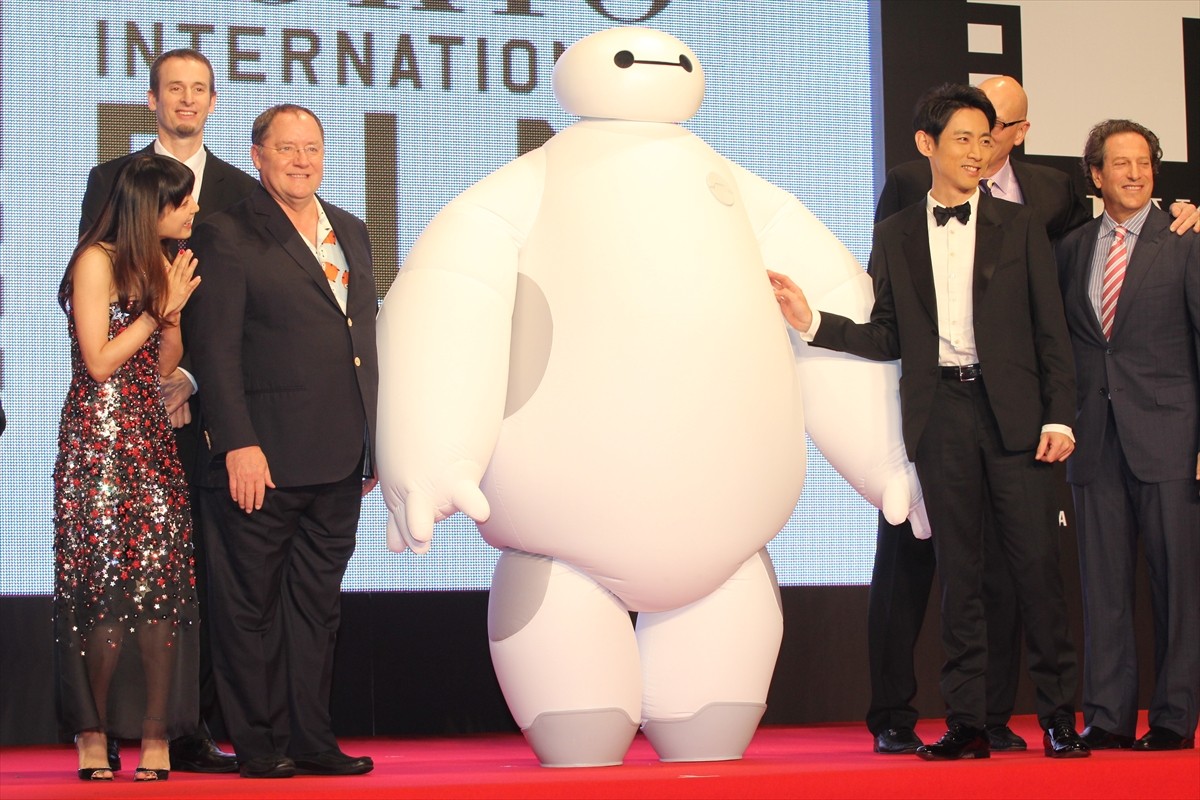 ＜フォト特集＞「第27回東京国際映画祭」オープニング＆レッドカーペット