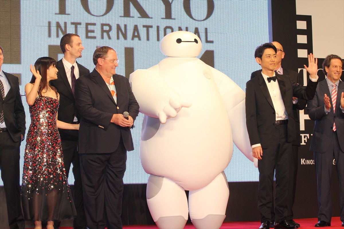 ＜フォト特集＞「第27回東京国際映画祭」オープニング＆レッドカーペット