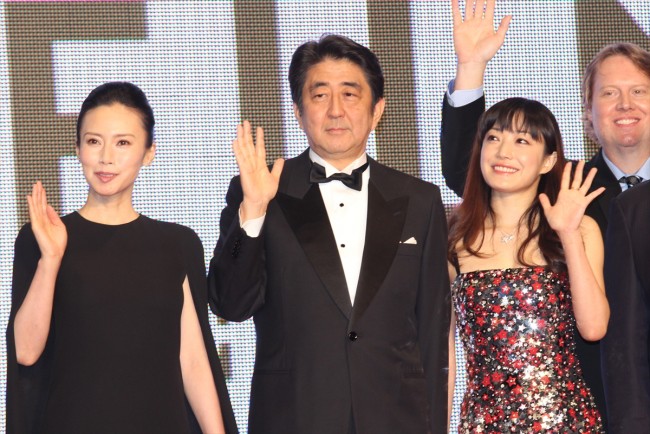 中谷美紀、安倍晋三首相、菅野美穂（ステージイベント）