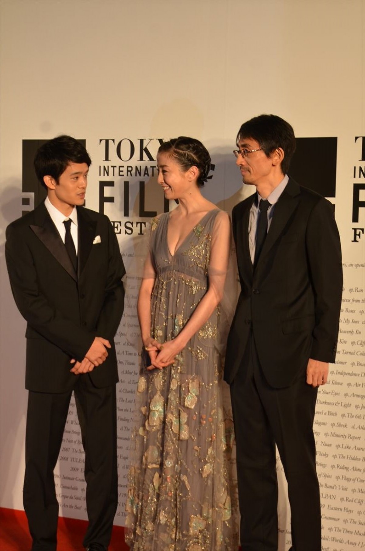 ＜フォト特集＞「第27回東京国際映画祭」オープニング＆レッドカーペット