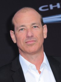 『24』のハワード・ゴードンがランド・ラヴィッチとタッグを組み、現代版『フランケンシュタイン』ドラマをプロデュース