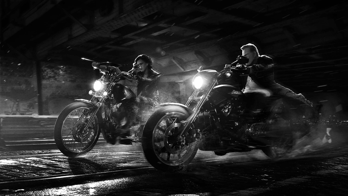『シン・シティ』最新作、ウエイトレス姿のガガ様も登場！予告編＆場面写真 解禁