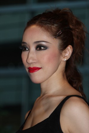 『シカゴ』宝塚歌劇100周年記念OGバージョン　囲み取材に出席した水夏希