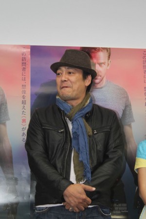 デビット伊東、映画『ザ・ゲスト』公開記念「ハロウィンにゲストだらけのミニ会見」にて