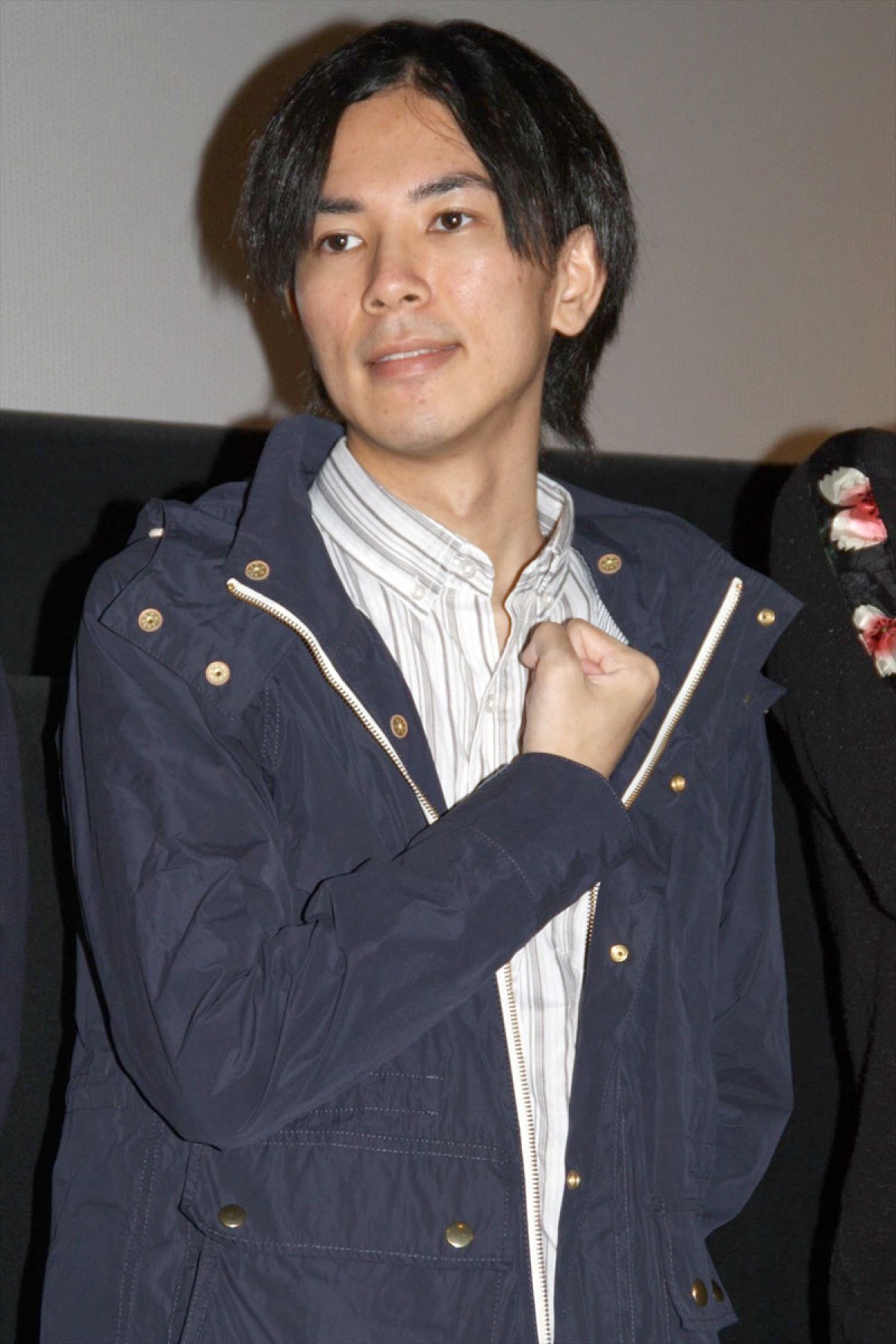 『劇場版「進撃の巨人」前編~紅蓮の弓矢~』舞台挨拶に登壇した諫山創氏