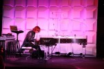 YOSHIKIが登場した「Hello Kitty Con 2014」オープニングイベントの様子