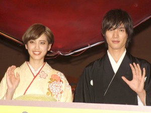 『神さまの言うとおり』ジャパンプレミアに登場した山崎紘菜、福士蒼汰